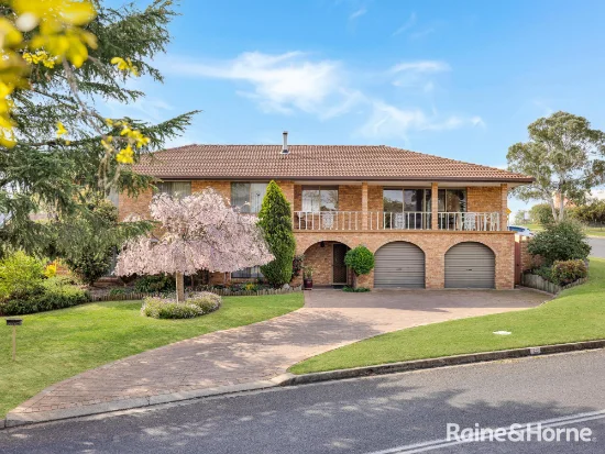 61 Miriyan Drive, Kelso, NSW 2795
