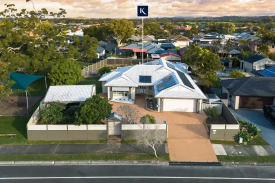 61 Monterey Keys Drive, Helensvale, Qld 4212