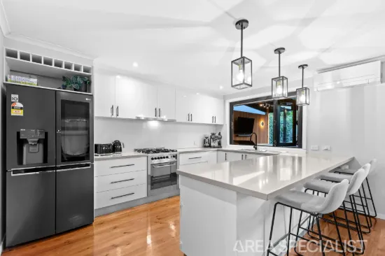 61 Raphael Crescent, Frankston, Vic 3199-Image