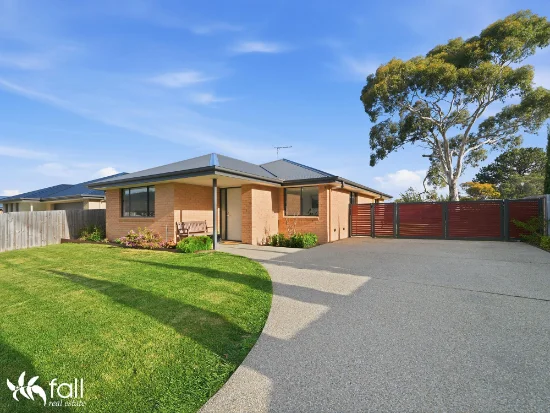61 Vivian Drive, Rokeby, Tas 7019
