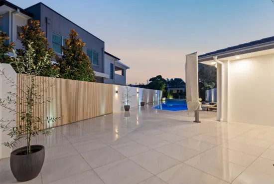6154 Bolsena Circuit, Hope Island, Qld 4212-Image
