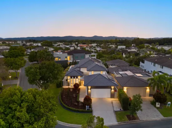 6154 Bolsena Circuit, Hope Island, Qld 4212-Image