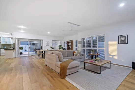 6154 Bolsena Circuit, Hope Island, Qld 4212-Image