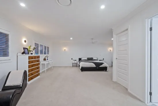 6154 Bolsena Circuit, Hope Island, Qld 4212-Image