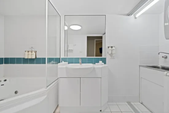 617/74-76 Northbourne Avenue, Braddon ACT 2612-Image