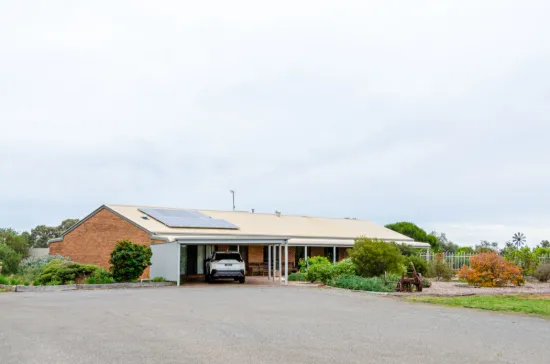 62 Aitken Avenue, Donald, Vic 3480