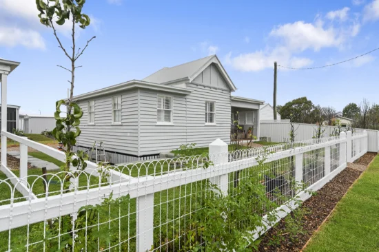 62 Bruce Road, Millmerran, Qld 4357