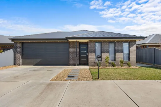 62 Cherry Flat Road, Smythes Creek, Vic 3351