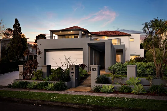 62 Edgecliffe Esplanade, Seaforth, NSW 2092