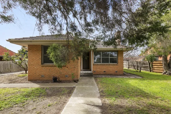 62 Emu Parade, Jacana, Vic 3047