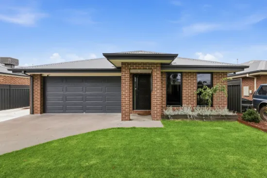 62 Greenfield Drive, Epsom, Vic 3551