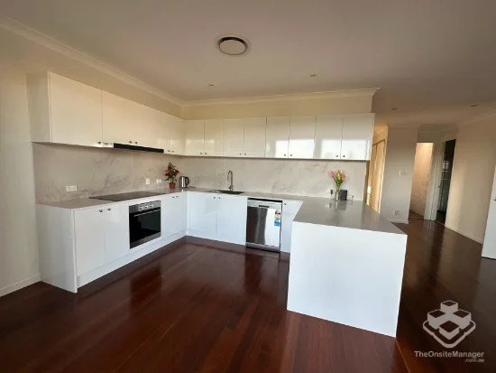 62 Olsen Crescent, Wakerley, Qld 4154