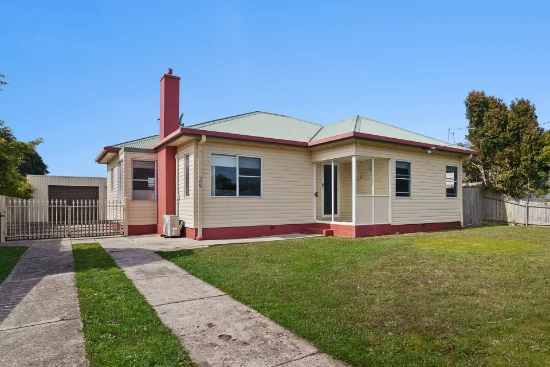 62 Ronald Street, Devonport, Tas 7310
