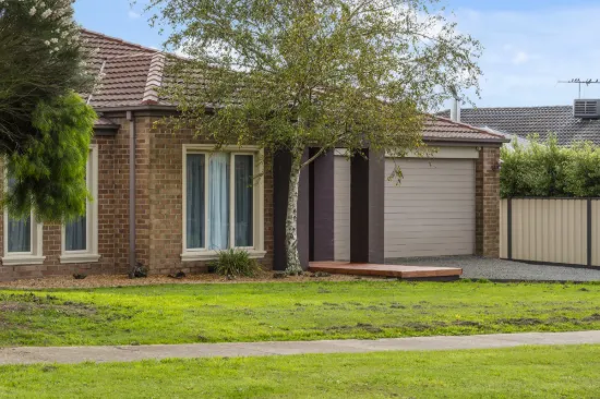 62 Shaw Drive, Romsey, Vic 3434