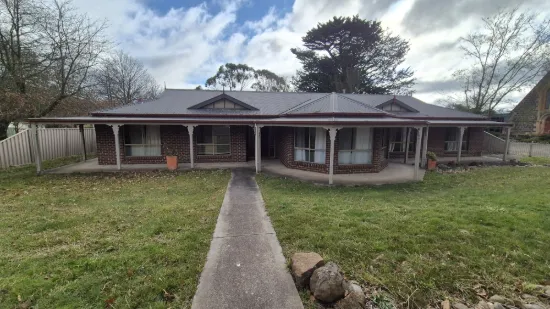 62 Simpson Street, Ballan, Vic 3342
