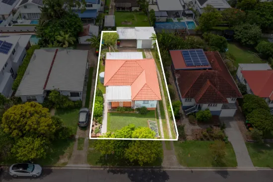 62 Sydney Avenue, Camp Hill, Qld 4152
