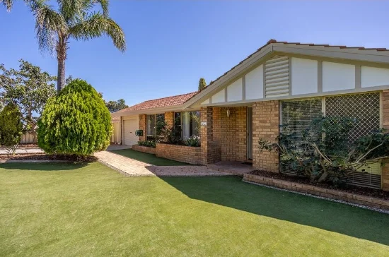 62 The Crest, Woodvale, WA 6026