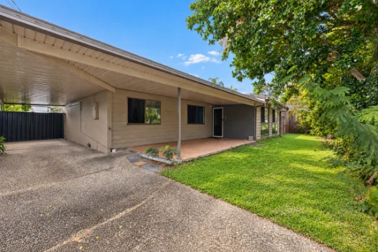 62 Waratah Drive, Crestmead, Qld 4132