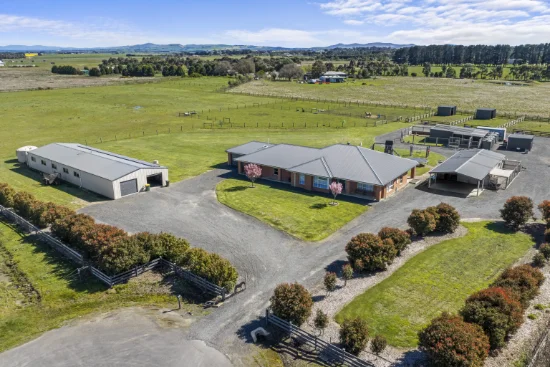 62 Wiggins Road, Mitchell Park, Vic 3355