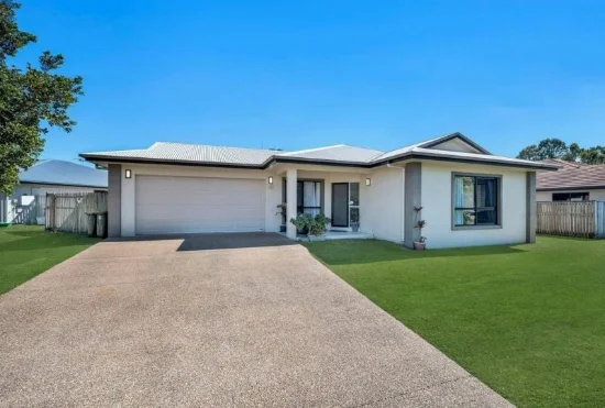 62 Woodwark Dr, Bushland Beach, Qld 4818