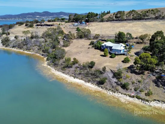 623 Shark Point Road, Penna, Tas 7171