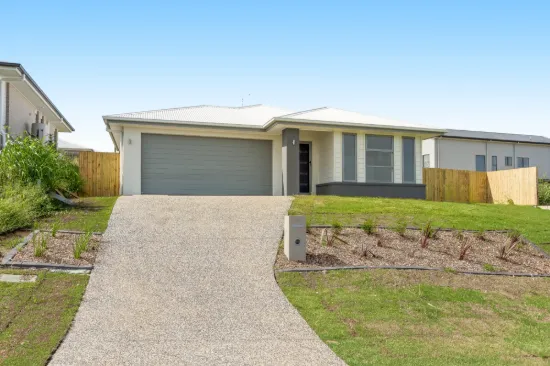 63 Adelaide Street, Cranley, Qld 4350