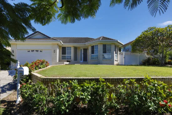 63 Clive Road, Birkdale, Qld 4159 - For Rent