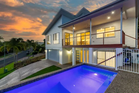 63 Country Road, Cannonvale, Qld 4802