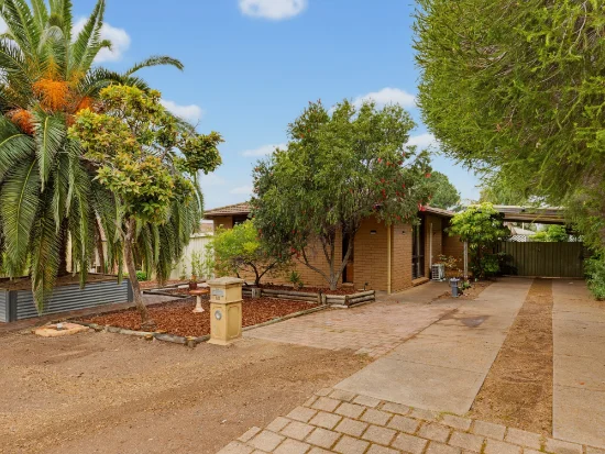 63 Glenhelen Road, Morphett Vale, SA 5162 - For Sale