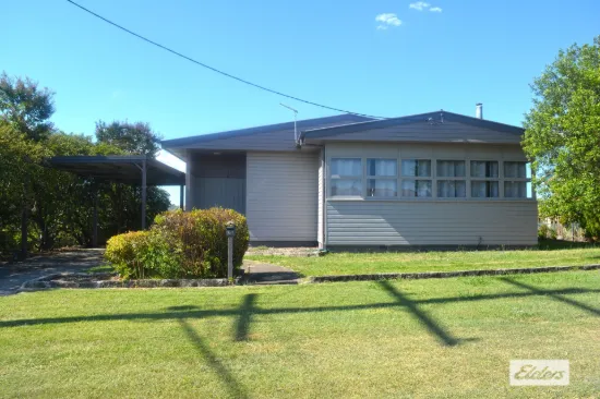 63 Hawker Road, Warwick, Qld 4370