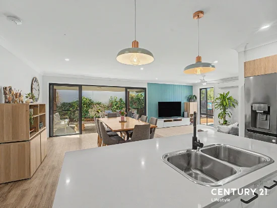 63 Meredith Crescent, Baringa, Qld 4551