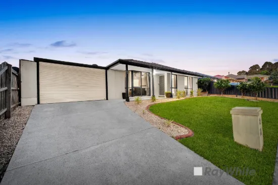 63 Strathavan Drive, Berwick VIC 3806-Image