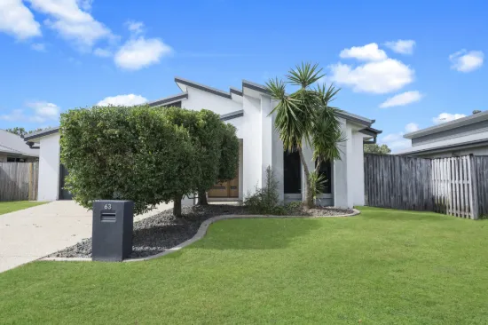 63 Whitehaven Drive, Blacks Beach, Qld 4740