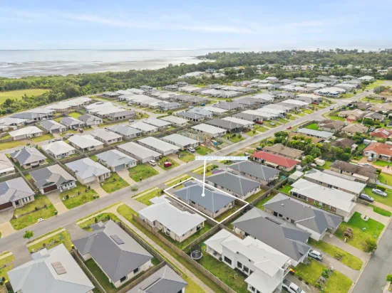 64 Dougan Street, Point Vernon, Qld 4655-Image