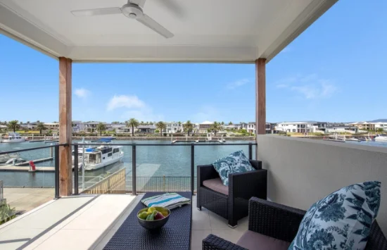 64 Harbour Rise, Hope Island, Qld 4212