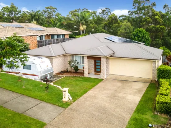 64 Harmsworth Road, Pacific Pines, Qld 4211