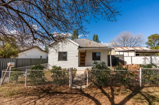 64 Phillip Street, Molong, NSW 2866
