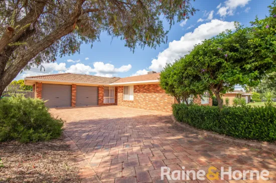 64 St Georges Terrace, Dubbo, NSW 2830