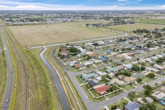 64 Sunset Drive, Thabeban, Qld 4670