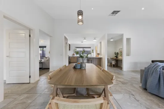 64 Timbertop Boulevard, Officer, Vic 3809-Image