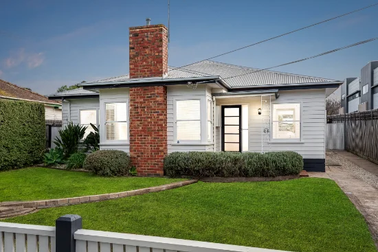 64 Vines Road, Hamlyn Heights, Vic 3215