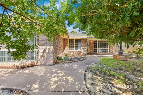 64 Wakefield Crescent, Australind, WA 6233