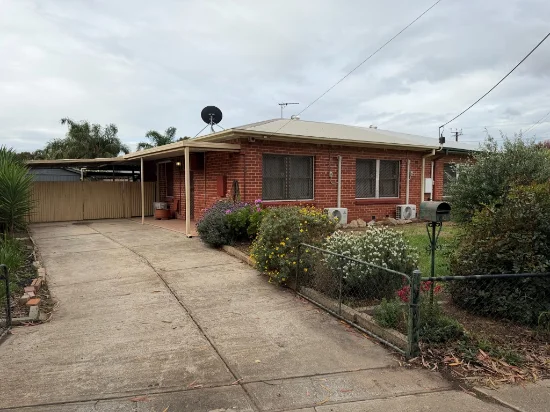 64 Wilson St, Mansfield Park, SA 5012