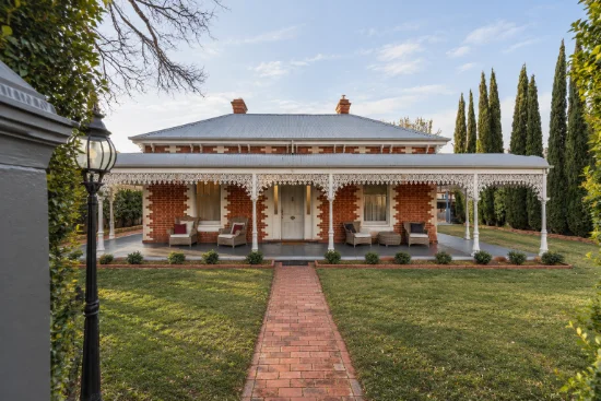 644 Kiewa Street, Albury NSW 2640 - For Sale