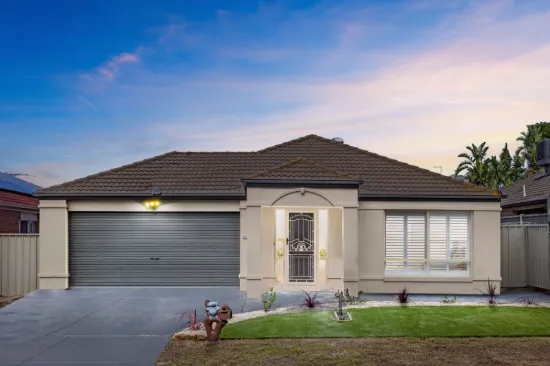 65 Abbington Crescent, Caroline Springs VIC 3023-Image