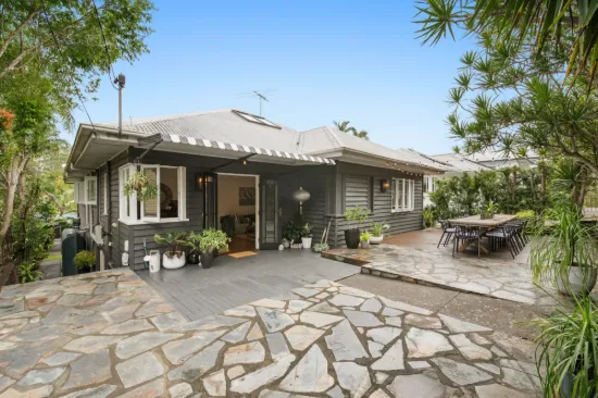 65 Albert Street, Holland Park West, Qld 4121