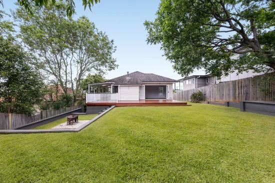 65 Armfield Street, Stafford, Qld 4053