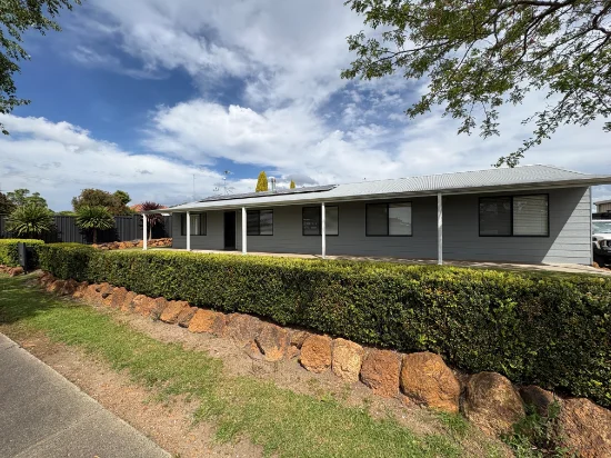 65 Arnott Street, Manjimup, WA 6258