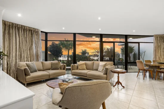 65 Canning Beach Road, Applecross, WA 6153