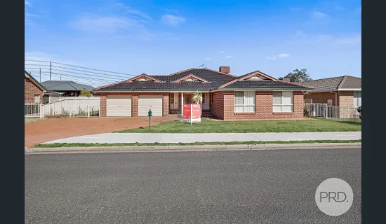 65 Greg Norman Drive, Tamworth, NSW 2340